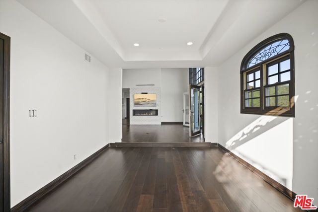 1036 El Medio Avenue, Pacific Palisades (los Angeles), CA 90272