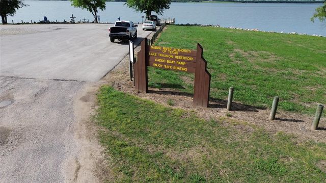 6676 Little Creek Drive, Quinlan, TX 75474