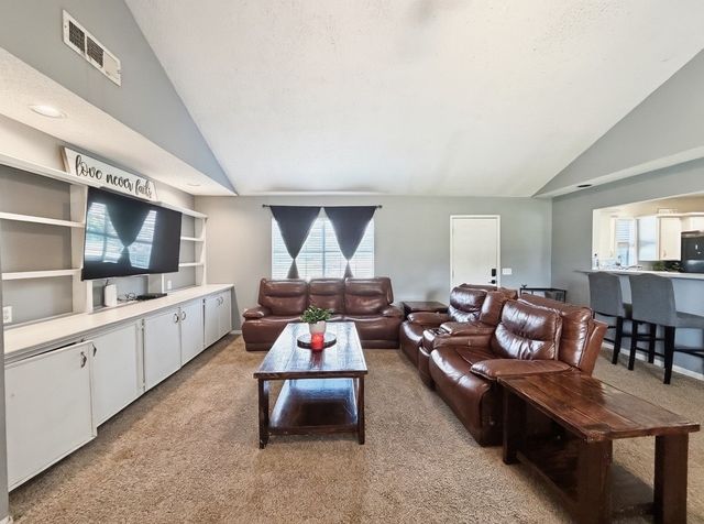 6676 Little Creek Drive, Quinlan, TX 75474
