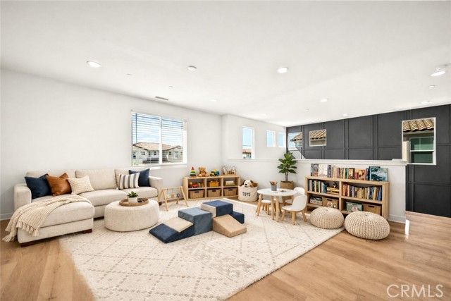 17715 Hillside, Canyon Country (santa Clarita), CA 91350