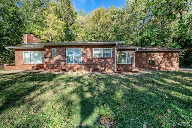308 S Bluff Road, Collinsville, IL 62234