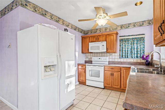 308 S Bluff Road, Collinsville, IL 62234