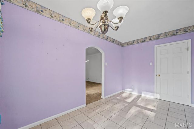 308 S Bluff Road, Collinsville, IL 62234