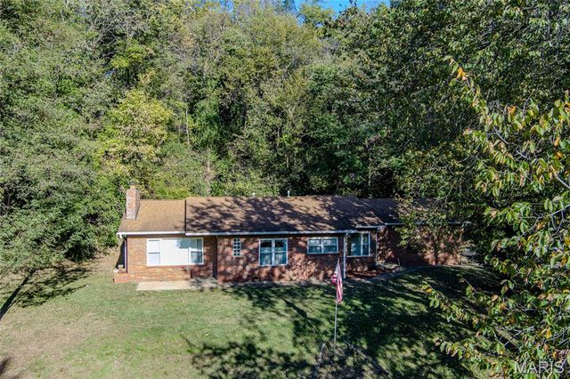308 S Bluff Road, Collinsville, IL 62234