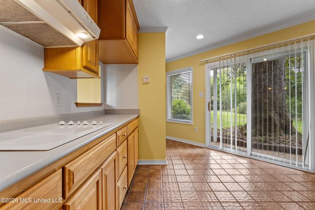 124 Shadowlawn Avenue, Pass Christian, MS 39571