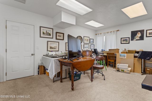 124 Shadowlawn Avenue, Pass Christian, MS 39571
