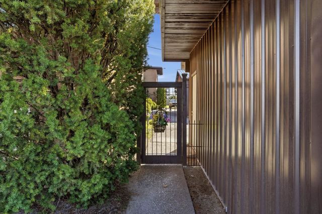 108 E Rowan Ave, Spokane, WA 99207