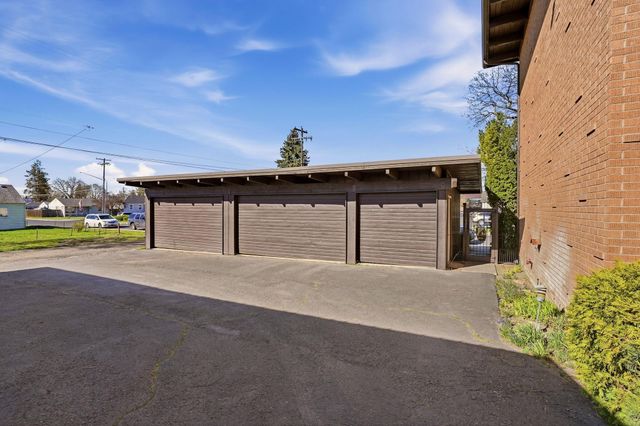 108 E Rowan Ave, Spokane, WA 99207