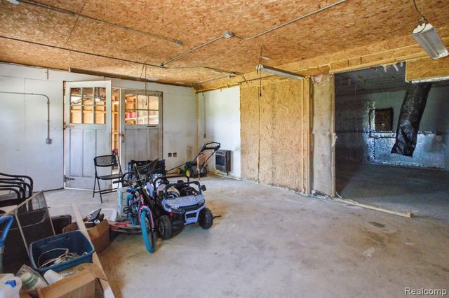 14104 Carleton West Road, Carleton, MI 48117