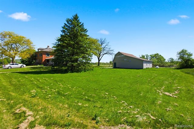 14104 Carleton West Road, Carleton, MI 48117