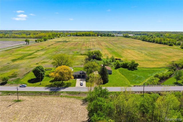 14104 Carleton West Road, Carleton, MI 48117