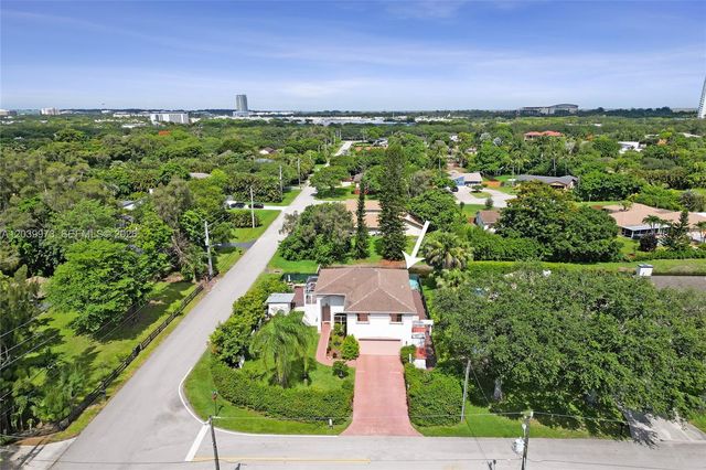 2151 NW 121st Ave, Plantation, FL 33323