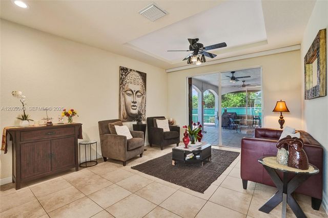 2151 NW 121st Ave, Plantation, FL 33323