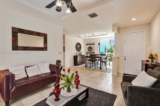 2151 NW 121st Ave, Plantation, FL 33323