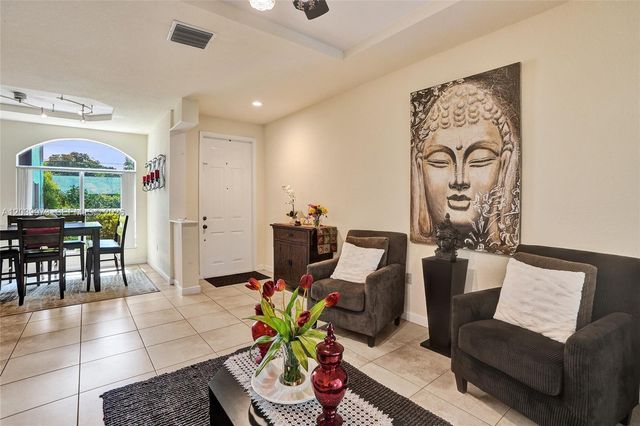 2151 NW 121st Ave, Plantation, FL 33323