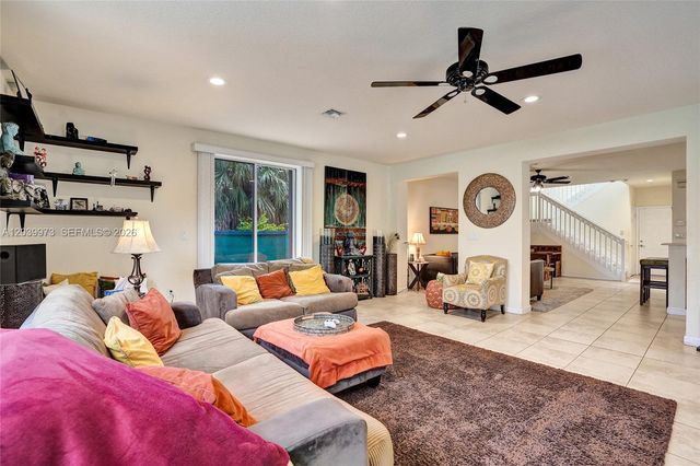 2151 NW 121st Ave, Plantation, FL 33323