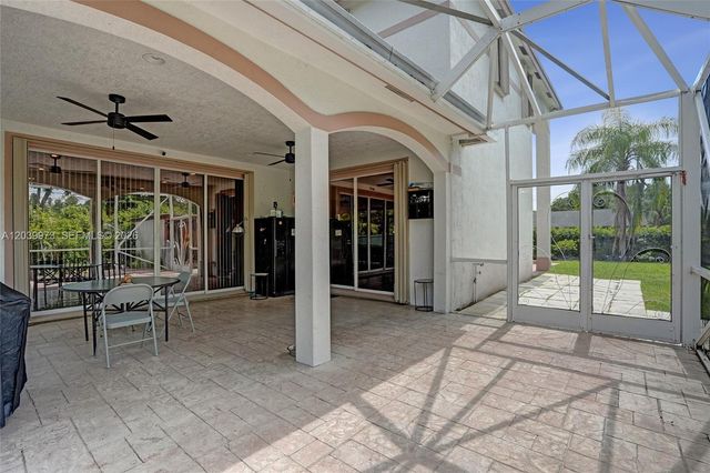 2151 NW 121st Ave, Plantation, FL 33323