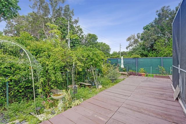 2151 NW 121st Ave, Plantation, FL 33323