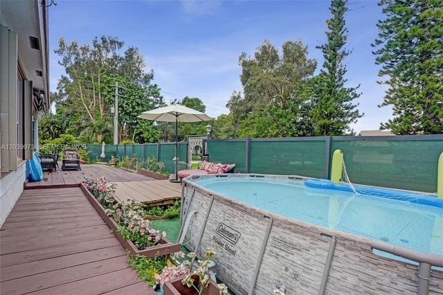 2151 NW 121st Ave, Plantation, FL 33323