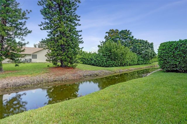 2151 NW 121st Ave, Plantation, FL 33323