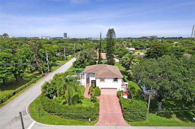 2151 NW 121st Ave, Plantation, FL 33323