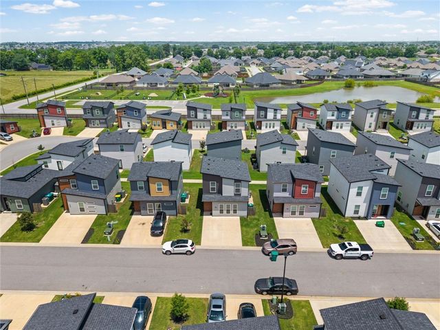850 Ventnor Avenue, Bentonville, AR 72713