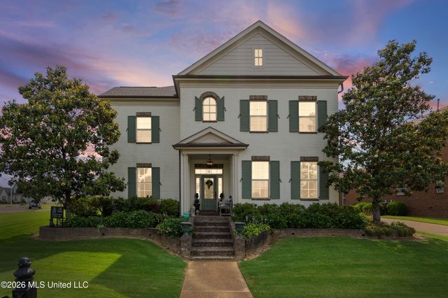3111 W Beauvoir Place, Hernando, MS 38632