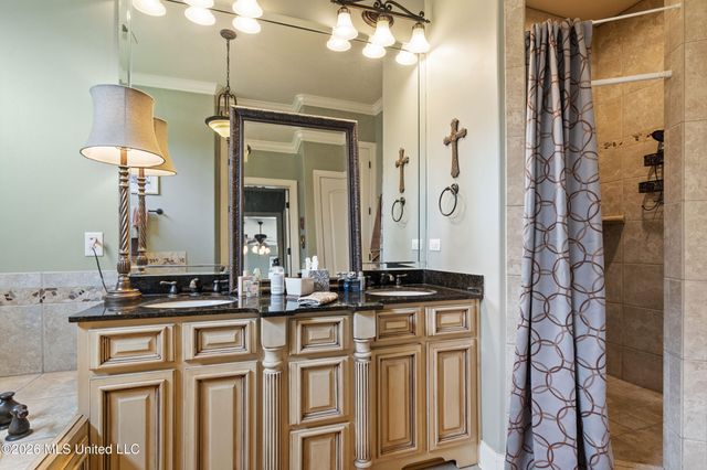3111 W Beauvoir Place, Hernando, MS 38632