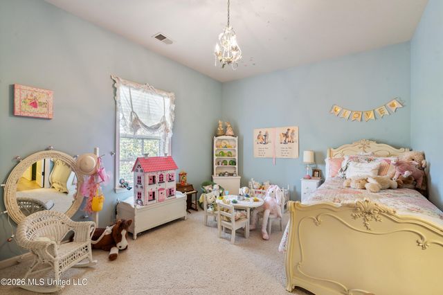 3111 W Beauvoir Place, Hernando, MS 38632