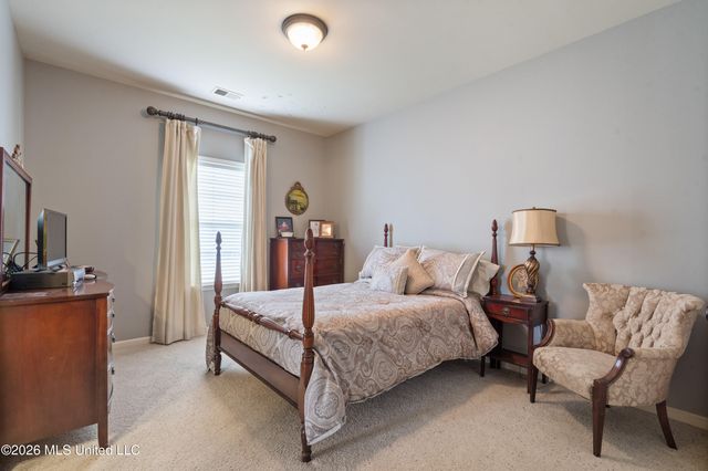 3111 W Beauvoir Place, Hernando, MS 38632