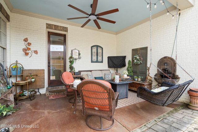 3111 W Beauvoir Place, Hernando, MS 38632