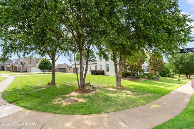 3111 W Beauvoir Place, Hernando, MS 38632