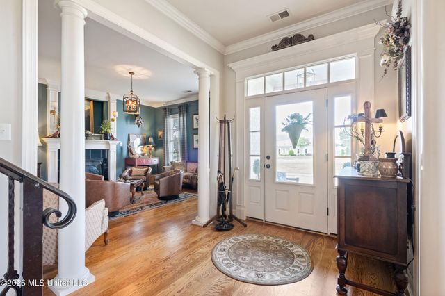 3111 W Beauvoir Place, Hernando, MS 38632