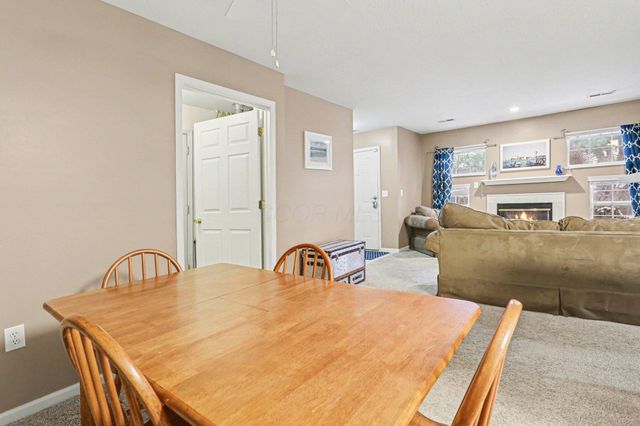 2458 Crystal Springs Drive, Hilliard, OH 43026