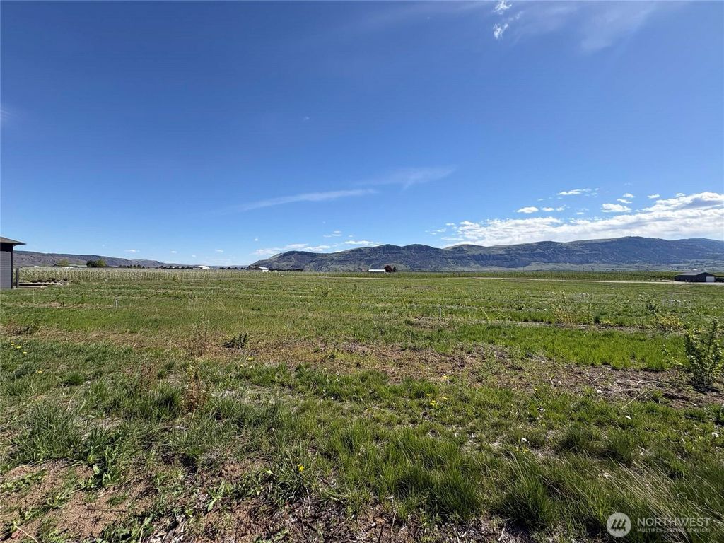 0 XX S Ward Avenue, East Wenatchee, WA 98802