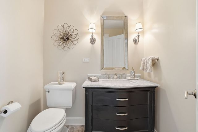 25817 W Cook Street, Wauconda, IL 60084