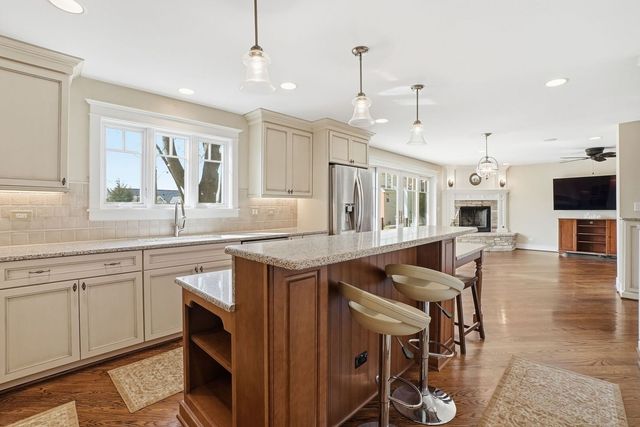 25817 W Cook Street, Wauconda, IL 60084