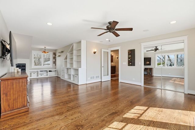 25817 W Cook Street, Wauconda, IL 60084