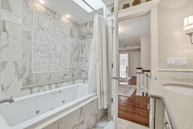 25817 W Cook Street, Wauconda, IL 60084