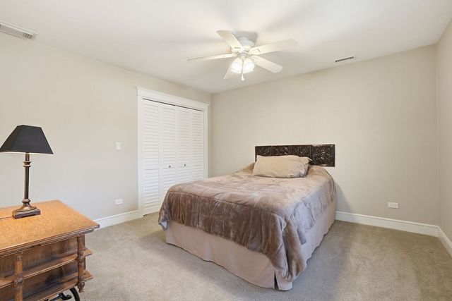 25817 W Cook Street, Wauconda, IL 60084