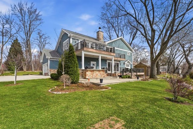 25817 W Cook Street, Wauconda, IL 60084