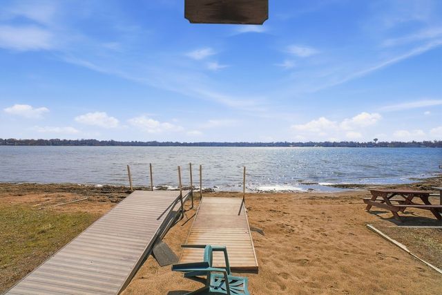 25817 W Cook Street, Wauconda, IL 60084