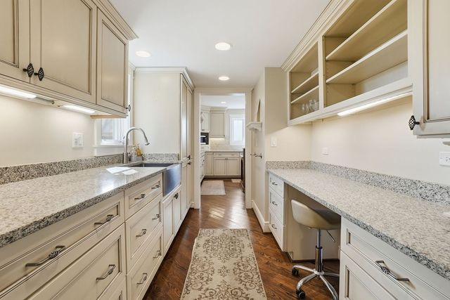 25817 W Cook Street, Wauconda, IL 60084