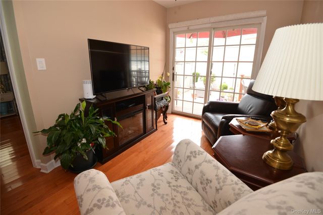2698 Rosebud Avenue, Merrick, NY 11566