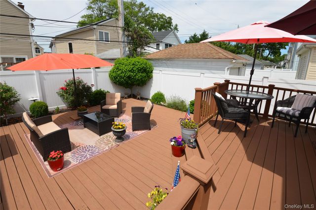 2698 Rosebud Avenue, Merrick, NY 11566