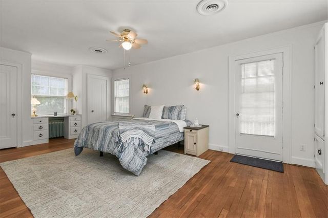 1525 W Lexington Avenue, Independence, MO 64052