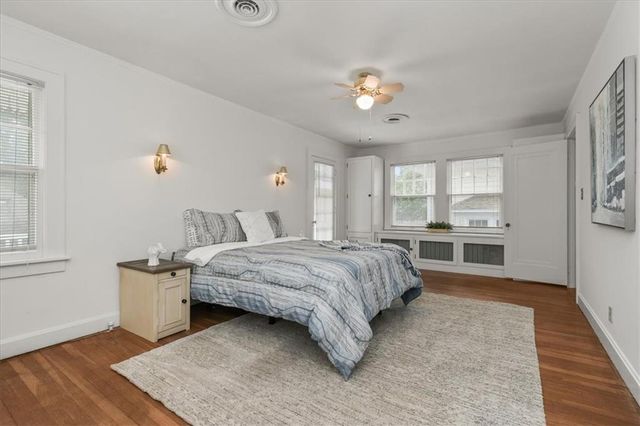 1525 W Lexington Avenue, Independence, MO 64052