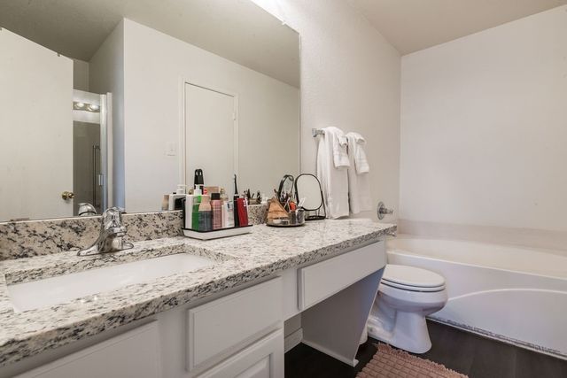 1117 Darren Drive, Burleson, TX 76028