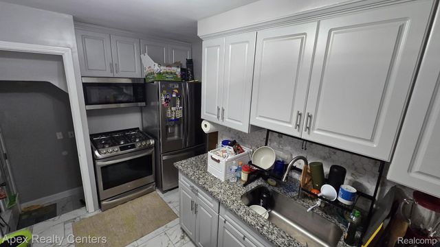 6140 Maple Street, Dearborn, MI 48126