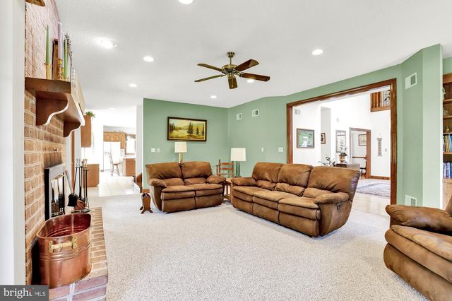 113 AARON COURT, Saint Thomas, PA 17252